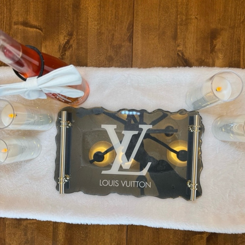 LV “Handmade”Black and White Logo Decorative Serving Tray with Gold Handles. - Picture 3 of 12